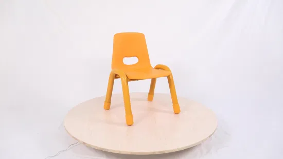 Studie Party Tische Stühle für Kinder Kunststoff langlebig PP Kindergarten Möbel Set